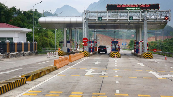 Dịch vụ thu phí không dừng giúp chủ phương tiện đi lại thuận lợi, giảm ùn tắc, tai nạn trên cao tốc Hà Nội – Lạng Sơn